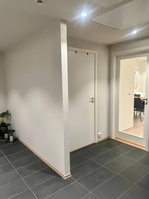 Modern Luxury Apartment, Two Bedrooms And Two Big Beds Apartment